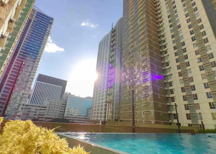 Casa Siempre's At Avida Riala Towers - 5 Minutes Walk To Ayala Bloc, With 3 Pools, Fast Wi-fi, & Views Inside It Park Apartment Cebu