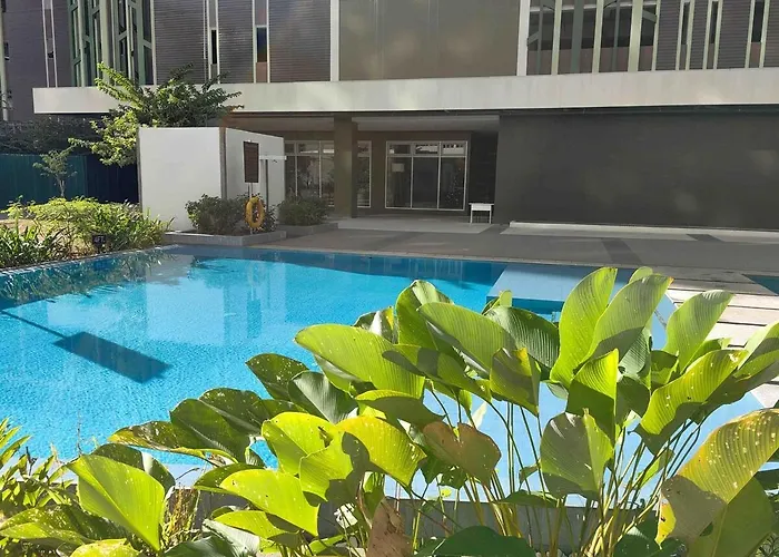 Casa Siempre's At Avida Riala Towers - 5 Minutes Walk To Ayala Bloc, With 3 Pools, Fast Wi-fi, & Views Inside It Park