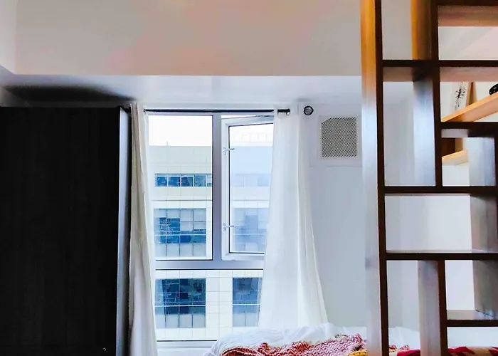 Casa Siempre's At Avida Riala Towers - 5 Minutes Walk To Ayala Bloc, With 3 Pools, Fast Wi-fi, & Views Inside It Park Cebu