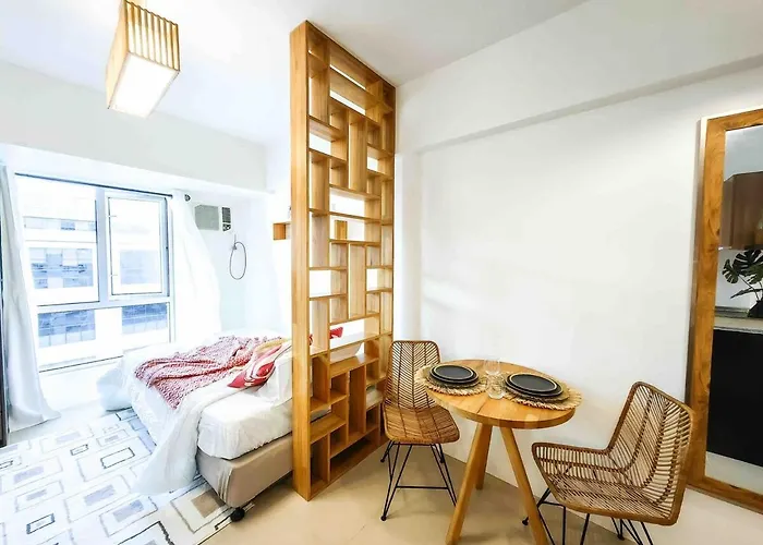 Apartment Casa Siempre's At Avida Riala Towers - 5 Minutes Walk To Ayala Bloc, With 3 Pools, Fast Wi-fi, & Views Inside It Park Cebu